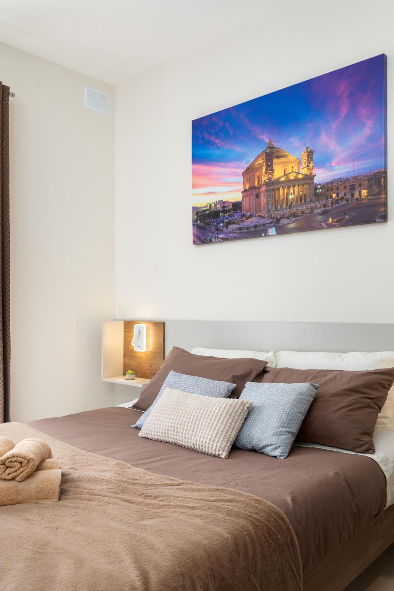 Edka Suites - Modern Sunlit 2Bd Apartments With Balconies - Close To Sliema Promenade, St Julian'S & St Georges Bay Gzira Ngoại thất bức ảnh