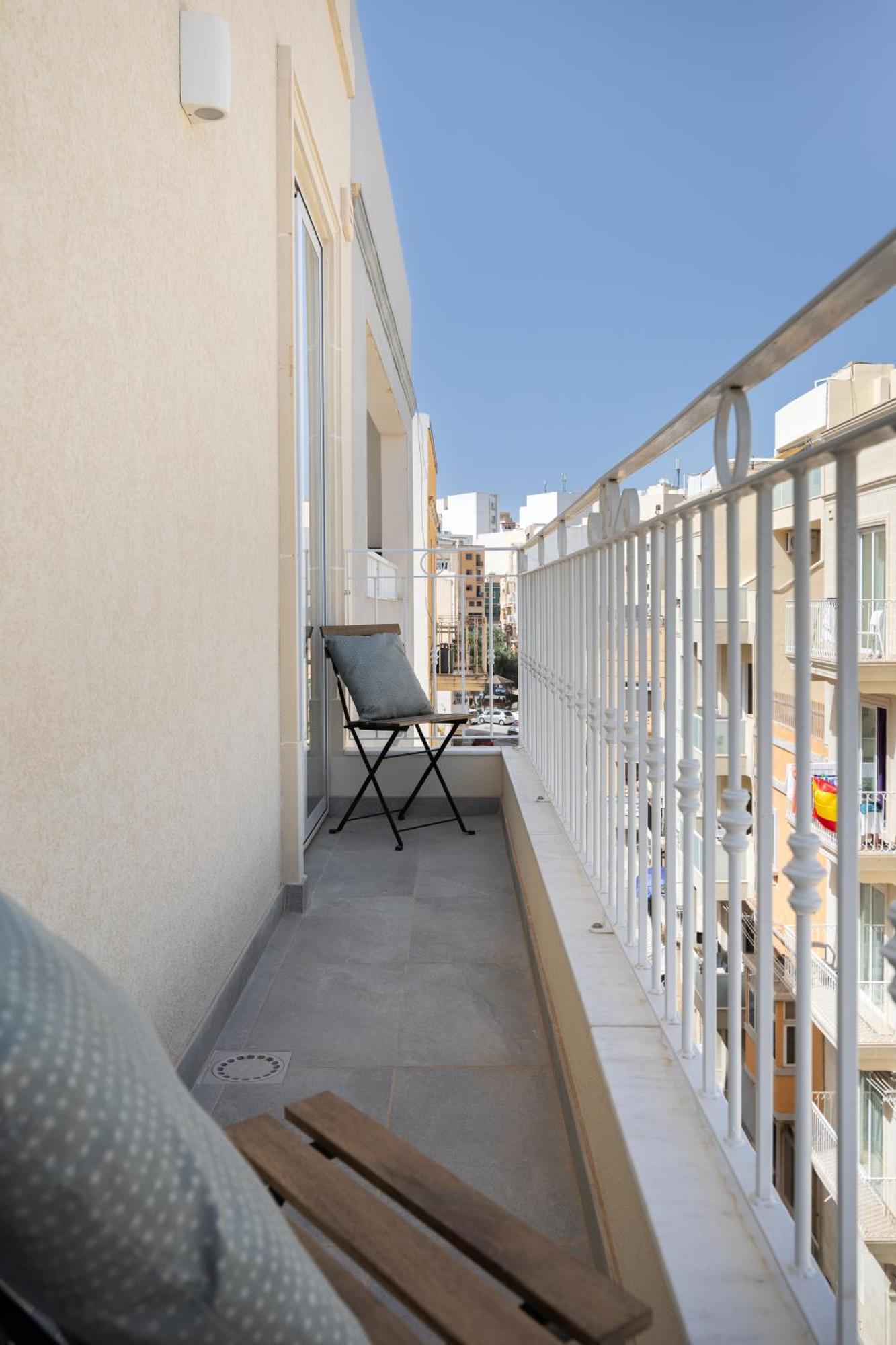 Edka Suites - Modern Sunlit 2Bd Apartments With Balconies - Close To Sliema Promenade, St Julian'S & St Georges Bay Gzira Ngoại thất bức ảnh